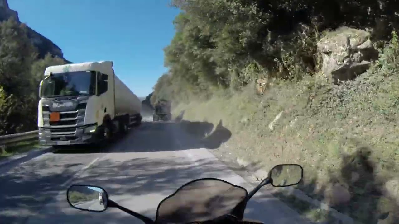 Cantabria. Ruta en moto. Rodeo por el este de Cantabria.