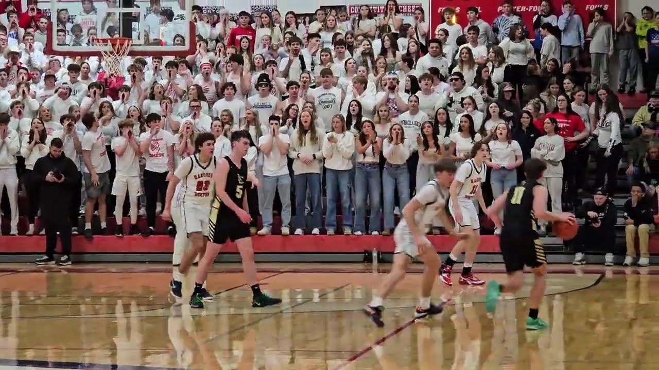 February 28, 2025 / Hanover-Horton Comets vs Lumen Christi Titans / Varsity / District Final