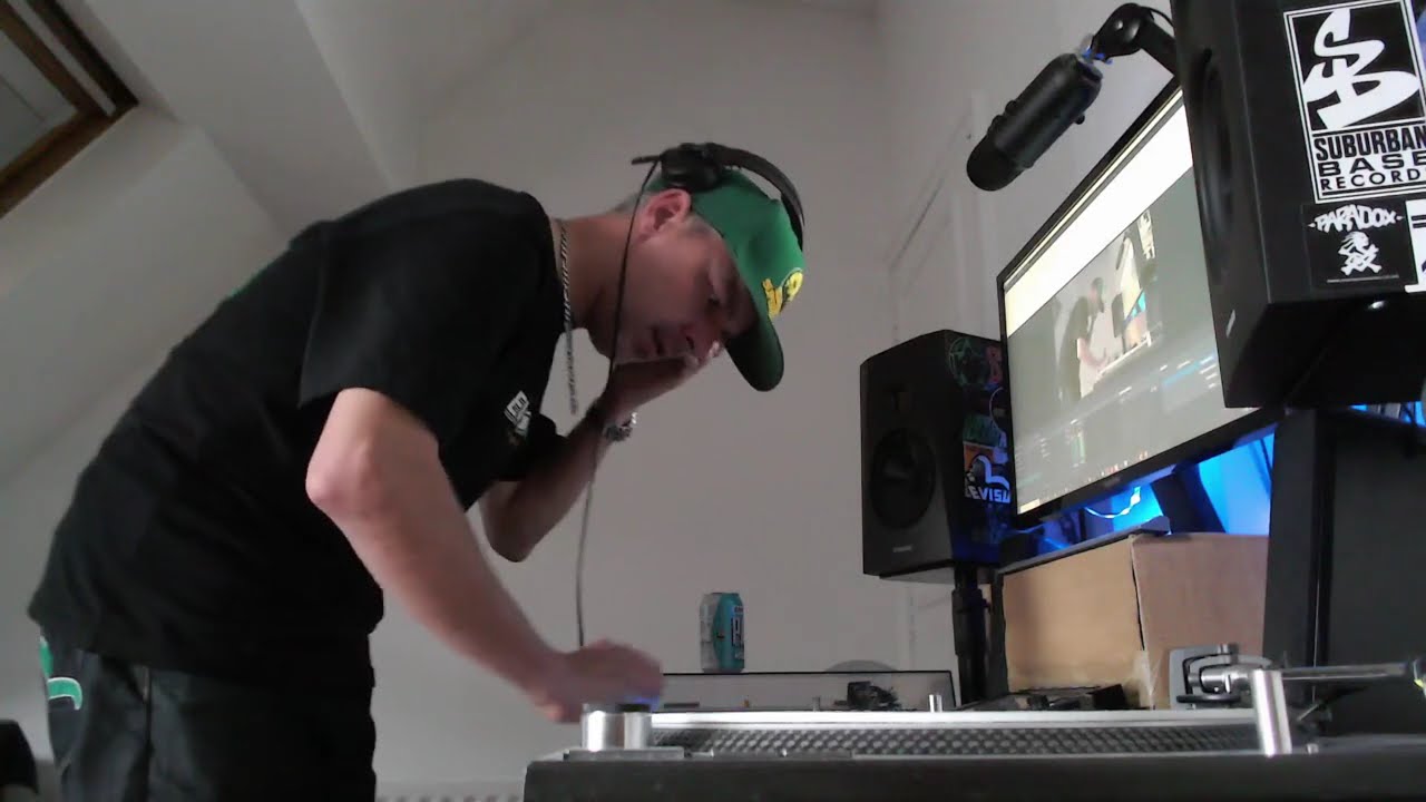 Смотреть «Matt Tremor - Deep D&B Mix - 13th Sept 2026» на YouTube Смотреть «Matt Tremor - Deep D&B Mix - 13th Sept 2026» на YouTube