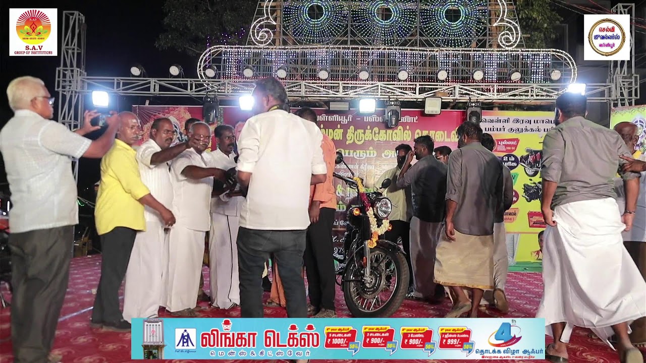 வள்ளியூர் பஸ்ஸங இசக்கியம்மன் கோவில் கொடை விழா,பஸ்ஸ்டாண்ட்