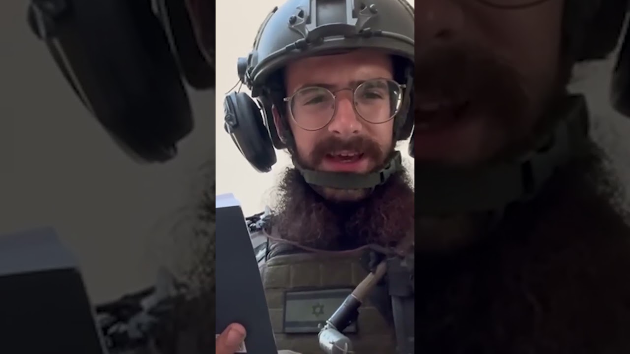 IDF Soldier Says Psalms for the Sick, Injured and Kidnapped