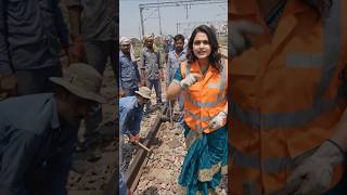 jaldi jaldi kam karo re #funny #railway #train #maintainer #automobile