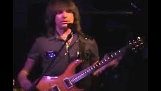 Michael Angelo Batio - How to play a Guitar Arpeggio