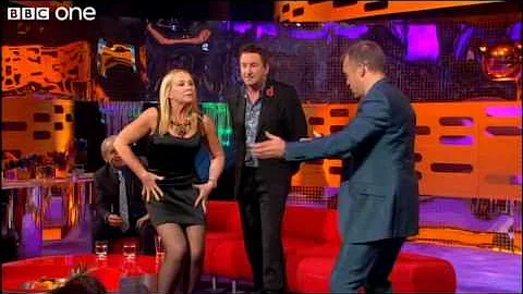 Pamela Stephenson Teaches Graham Norton A Dance  -...