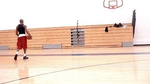 Dre Baldwin: Wing Thru Legs In & Out Crossover Pullup Jumper Pt. 1 | Kobe Bryant Monta Ellis Moves