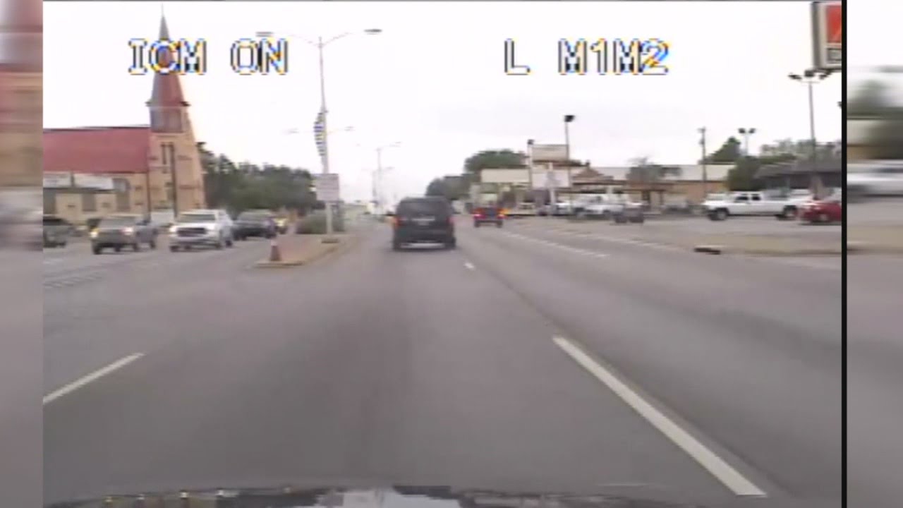 Video shows high speed chase of federal fugitive - YouTube