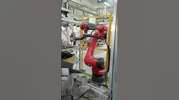 PUR hot melt adhesive machine with robotic arm for gluing automotive parts (PUR825).