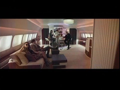 Funny Commercial - E*Trade - First Class On The Plane