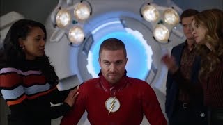 Elseworlds Part 1 Barry realizes he is the Green Arrow, Oliver in Star Labs Scene