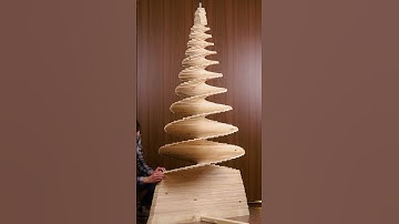 How To Make A PALLET Wood CHRISTMAS Tree #shorts