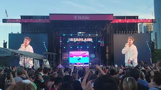 Glass Animals Heat Waves Live at Lollapalooza 2022 Chicago