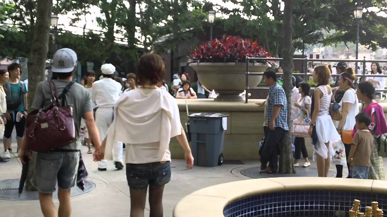 ゲストと願い事をするカストーディアル