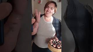 Vlore- Surprizë Plot Emocione Per Motren