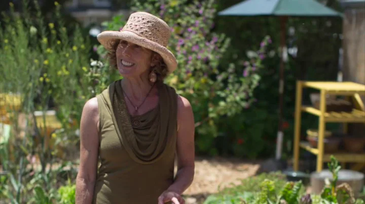 Herbal Ways For Women by Suzanne Elliott