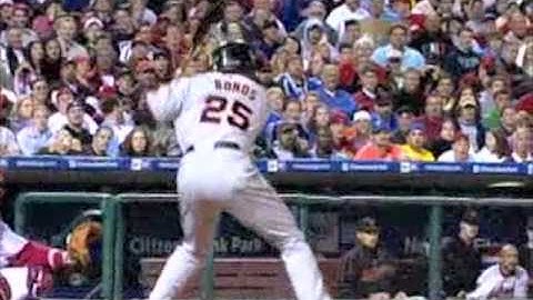 Bonds Goes to the THIRD DECK in Philadelphia!!
