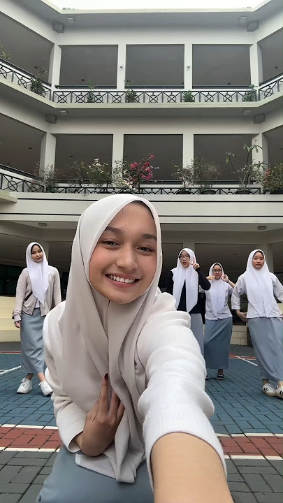 Joget Daboy🤭 #masasekolah #sekolahku #jogettiktok #shorts