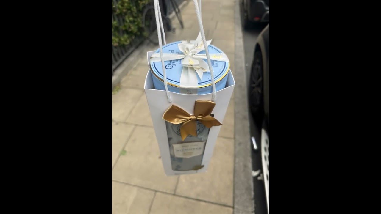 Wine Gift Delivery UK: Rare Vintages from Drinks House 247 