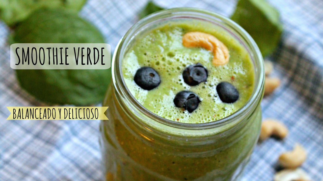 Desayunar smoothie verde para