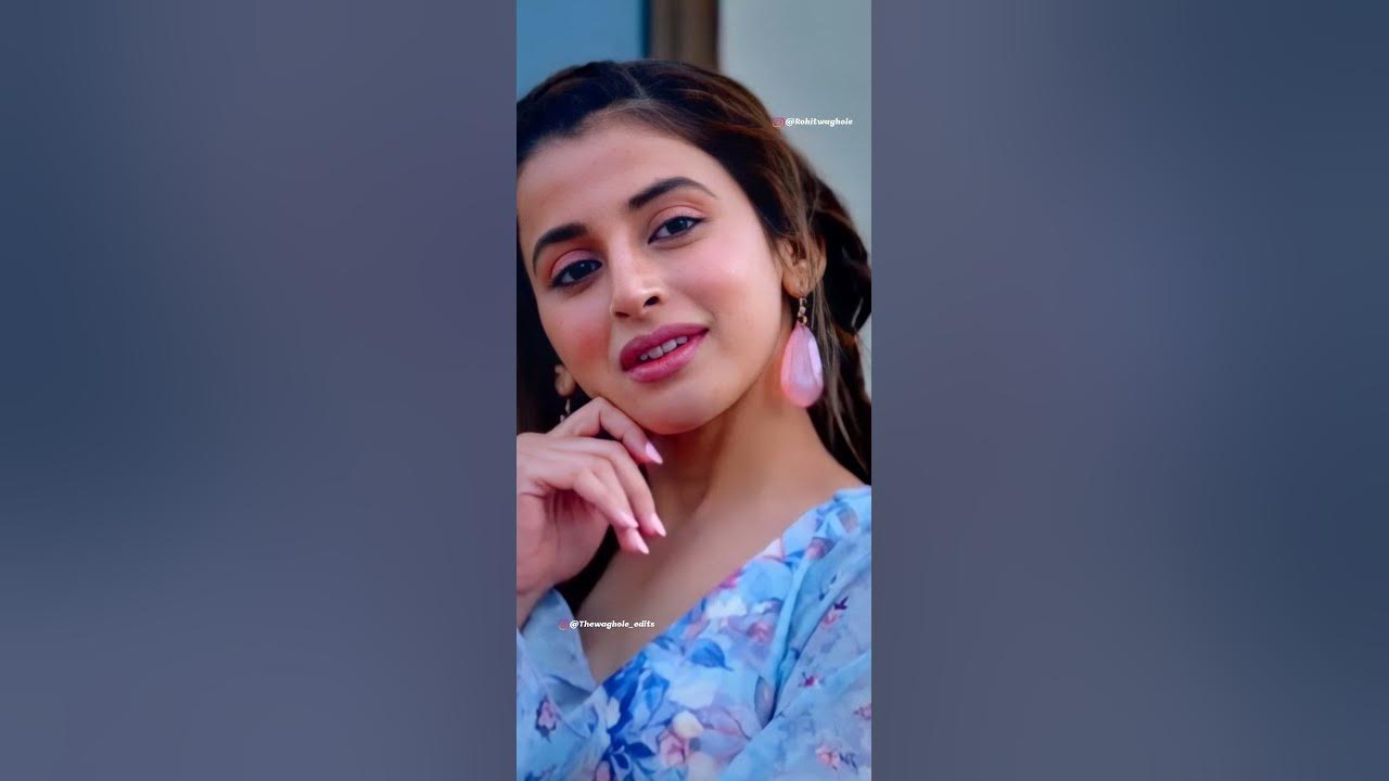 Full hd whatsapp status ghar se nikalte hi #armaanmalik #gharsenikltehi
