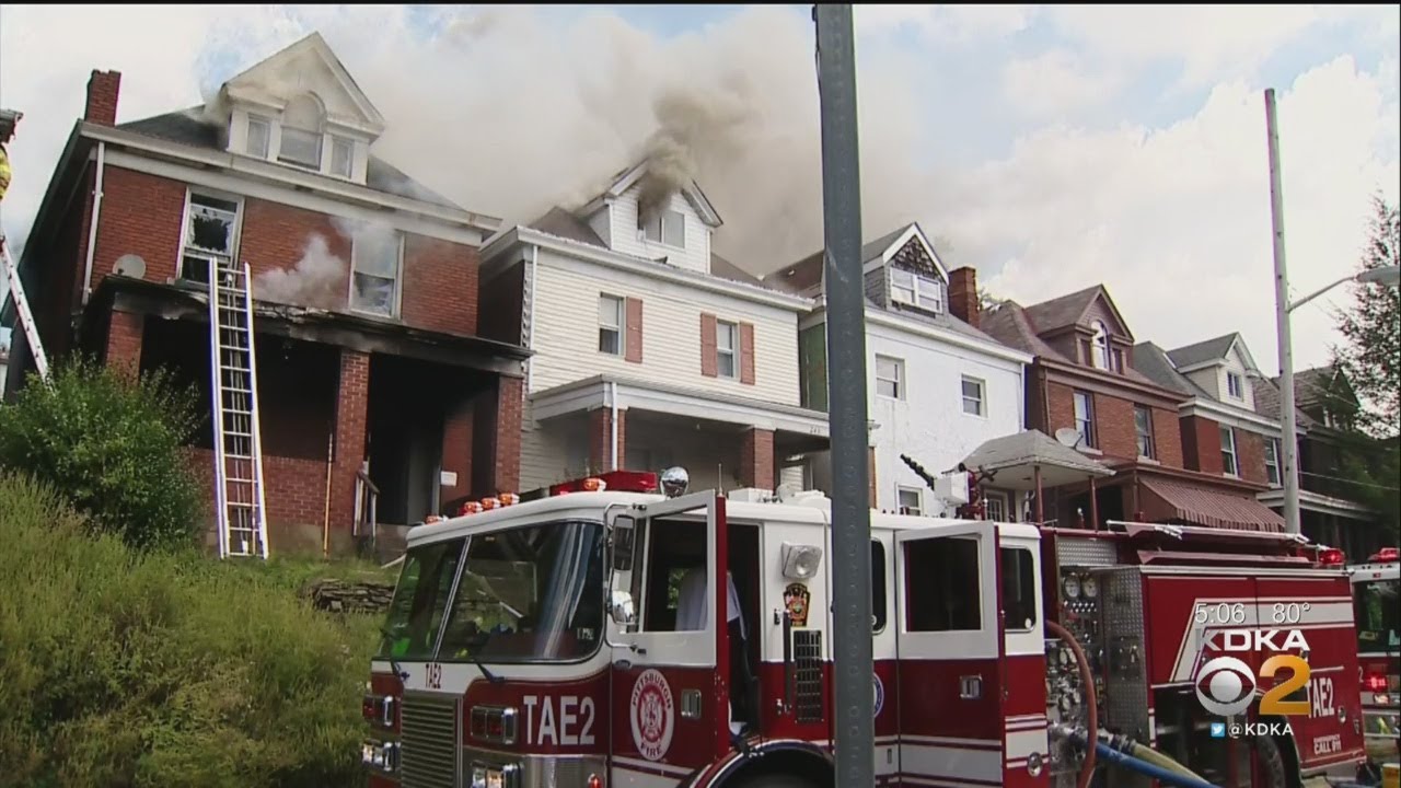 Firefighters And Victims Evaluated After Fire Extinguished In Knoxville