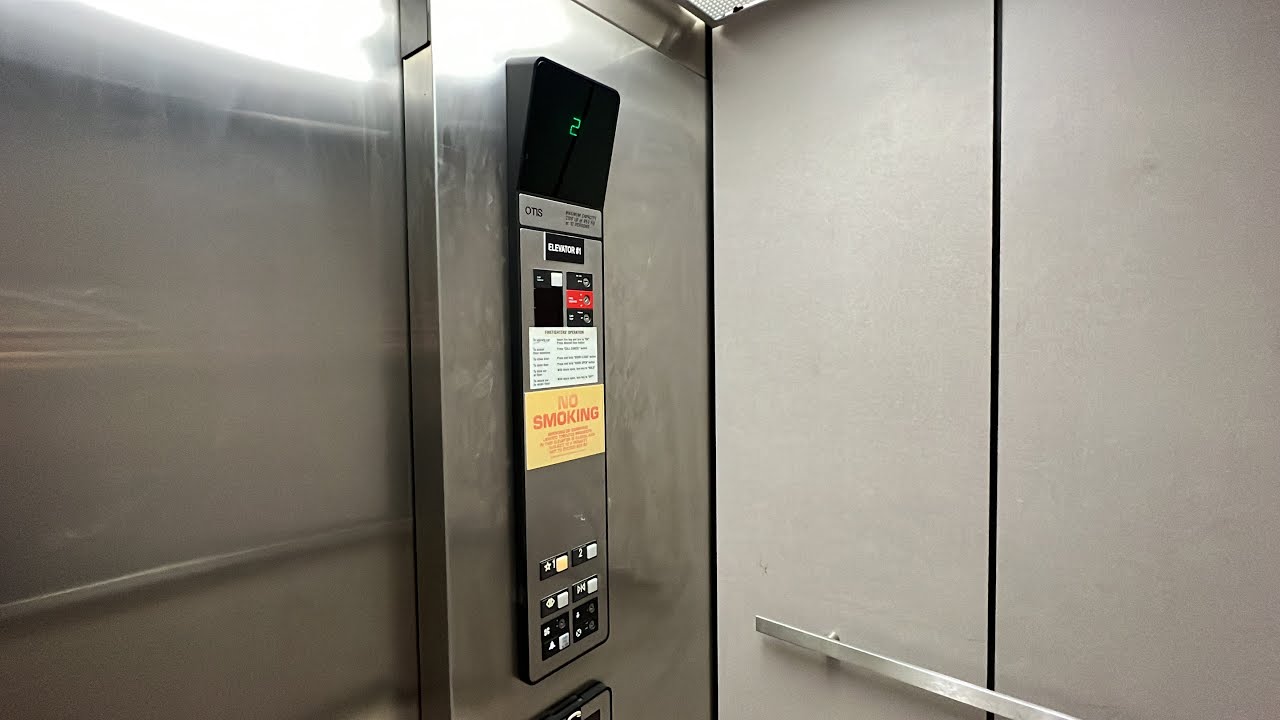 Otis Hydraulic Elevator at McLean Square, McLean VA YouTube