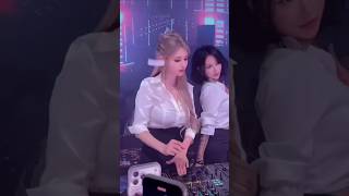 #atmusic #vinahouse#dance #dj#nonstop#nonstopremix #nhactreremix#remix2026 #remixtop#gaixinh#trend
