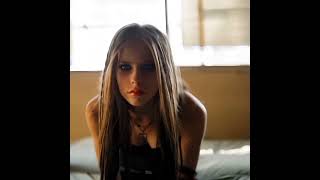 Avril Lavigne  How Does It Feel visual