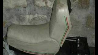 VINTAGE '80s FOLDABLE VESPA PX P-RANGE SEAT by SOFT, ITALY screenshot 1