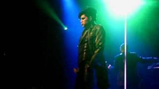 Adam Lambert - Sure Fire Winners - 22.11.2010 Vienna