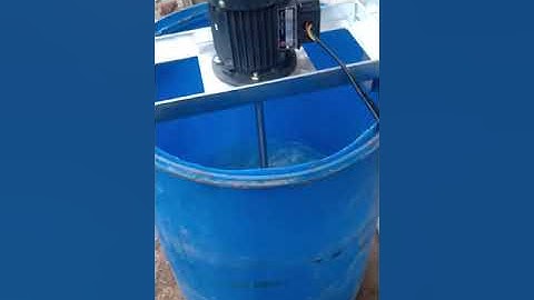 Barrel mount liquids mixer machine