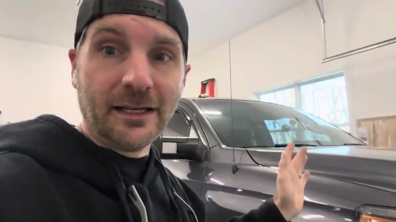 Стоит ли утеплять гараж?