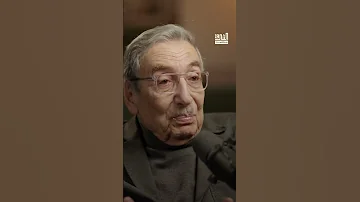 مفاجأة طوفان الأقصى بودكاست الشرق مع منير شفيق 