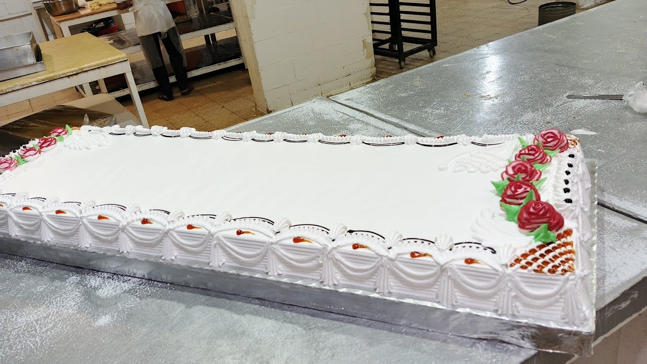 how to Frost a big sheet icing beginning special cake // cake decoration // Best video // square 161