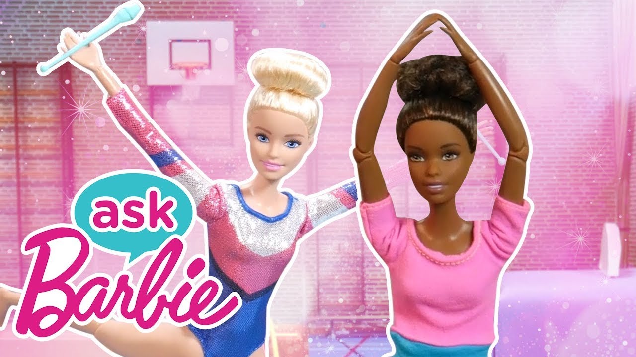 Frag Barbie zu TURNEN mit Freunden! | @BarbieDeutsch - YouTube