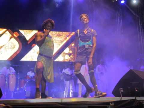 King Kong  Manala Performing Mariaroza at Mbilo Mbilo Concert