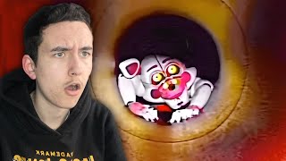 FUNTIME FOXY RAMPE APRÈS UN ENFANT À TRAVERS UN TUNNEL