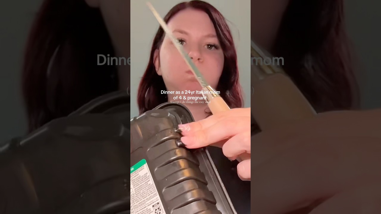 👩‍🍳👩‍🍳🍝🍝 