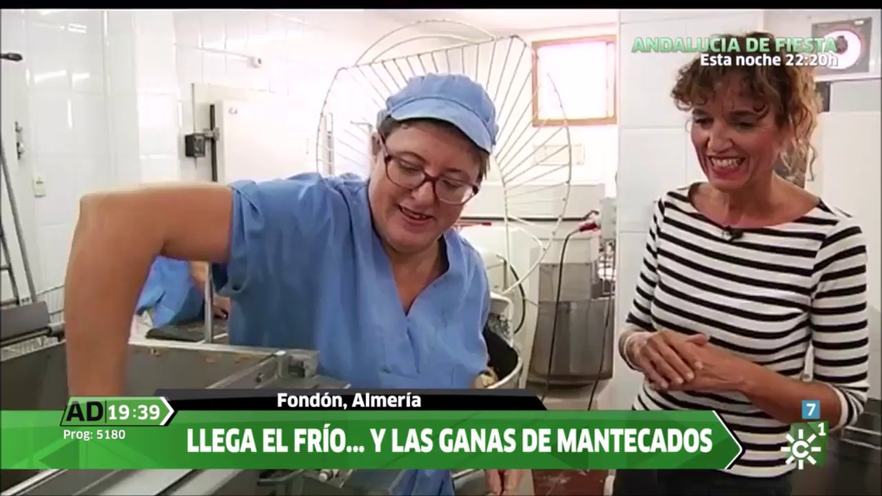 Empezaron a hacer polvorones en agosto