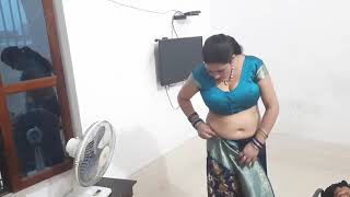 Hottest Saree Drape Video 2021 Naari Magazine Hot Desi Aunty Navel Belly Saree Without Bra