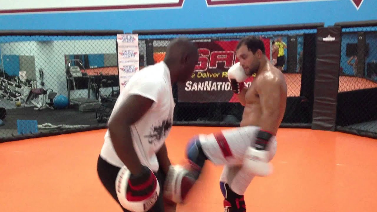 Johny Bigg Rigg Hendricks trains w/ combat sports international