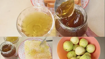 পাকা ও নরম পেয়ারা ফেলে না দিয়ে বানিয়ে ফেলুন পেয়ারার জেলি | Homemade Guava Jelly (Jam) recipe
