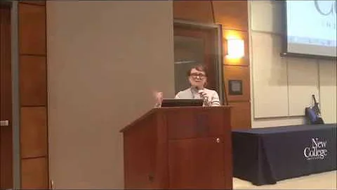 Dr. Nina Huff Receives Teaching Award