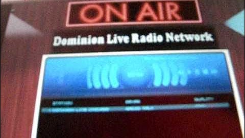 Motorola Xoom with Adobe Flash Player 10.2 review.AVI
