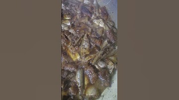 Cá thiểu kho ớt, da heo và tóp mỡ. L#volg #food #xuhuong #cooking #angiang #amthuc #monngon