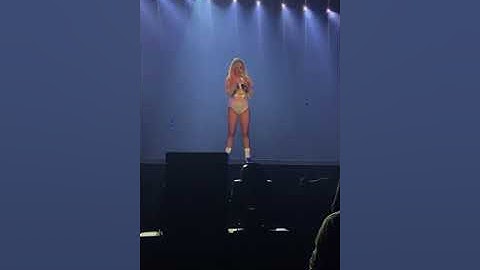 Lady Gaga Joanne world tour stage fail/Bad Romance & The Cure @ Genting Arena Birmingham 01/02/2018