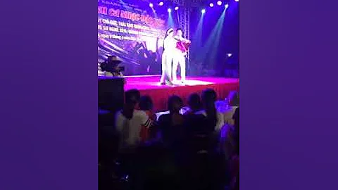 Quỳnh Trang Hát Lưu Chí Vỹ