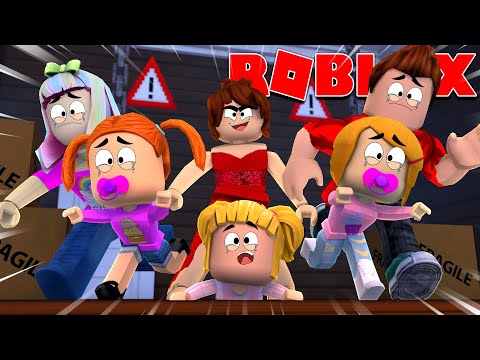 Roblox Family Survive The Red Dress Girl 4 Player Youtube - robloxreddressgirl videos 9tubetv