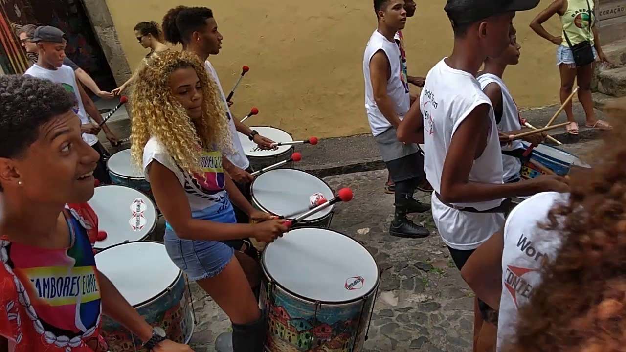 tambores e cores arrebentando no Pelourinho pt 01