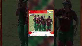 রিটায়ারমেন্টের বয়সে অভিষেক মহিলা ক্রিকেটারের–Debut of a female cricketer at retirement age