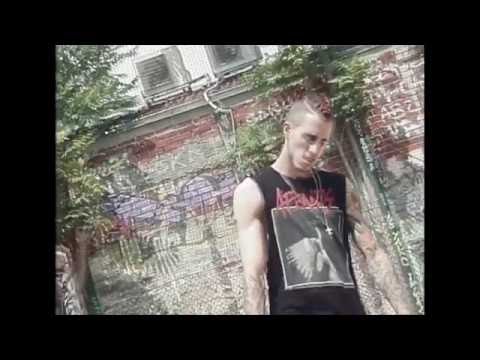 Youtube: Les Alchimistes – Belinda